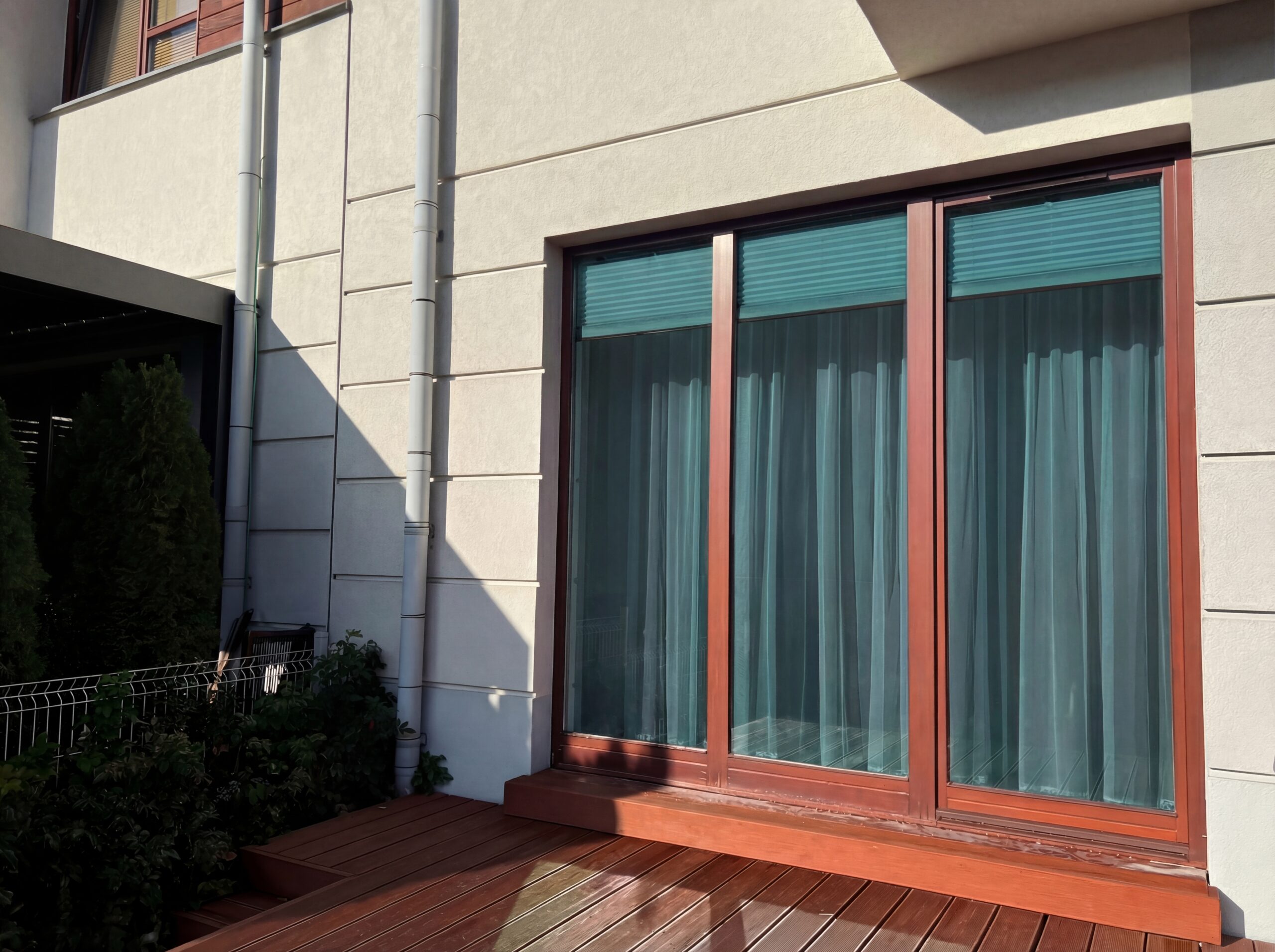 Folia termoizolacyjna na okna i szyby